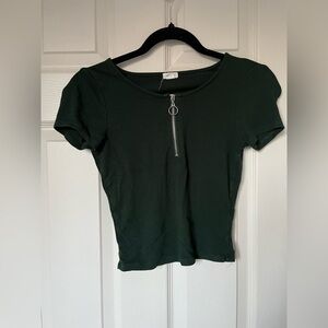 XS Green Garage Top
